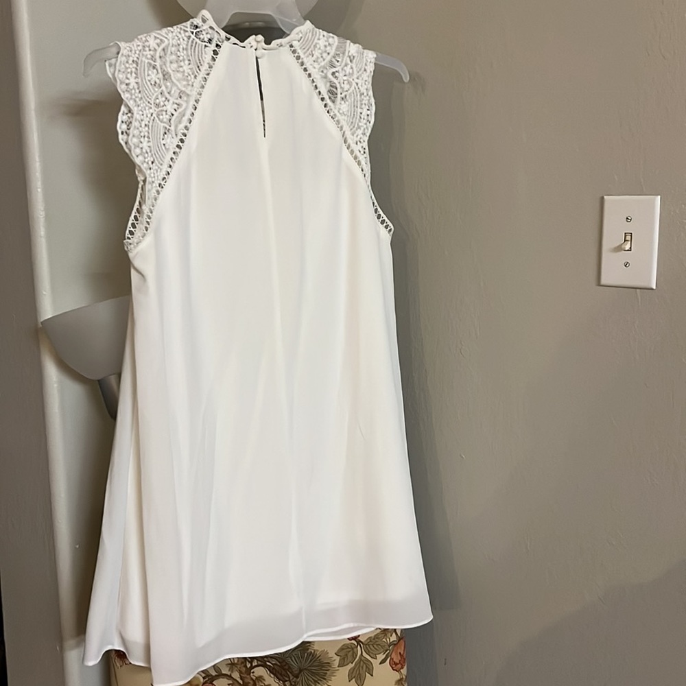 #182Lulus white midi dress,size L
